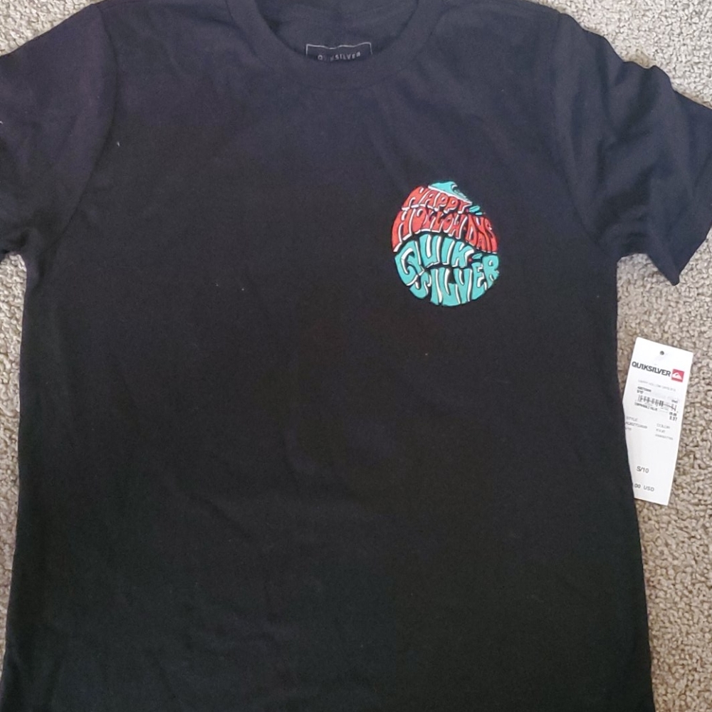 Boys quicksilver surfing Santa shirt
